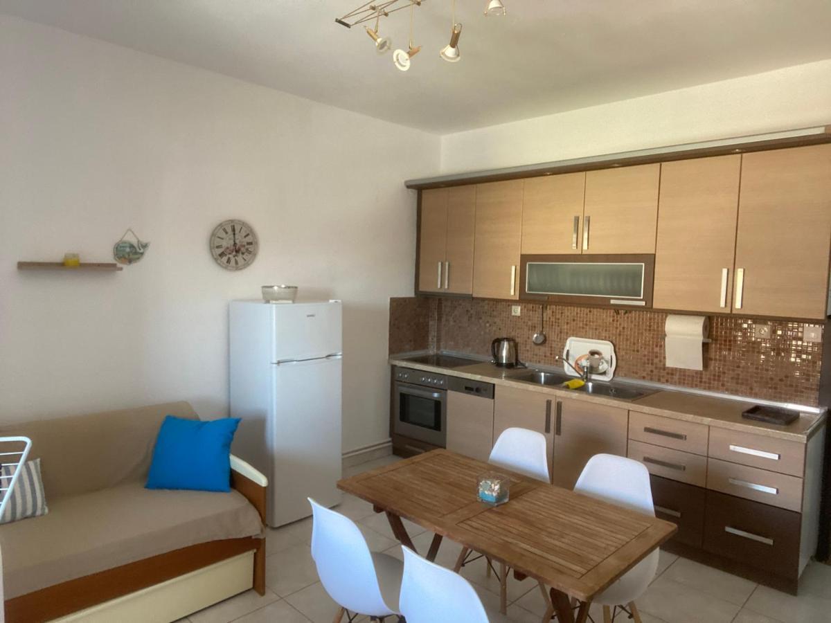 דירות פלוגיטה Efi'S House מראה חיצוני תמונה
