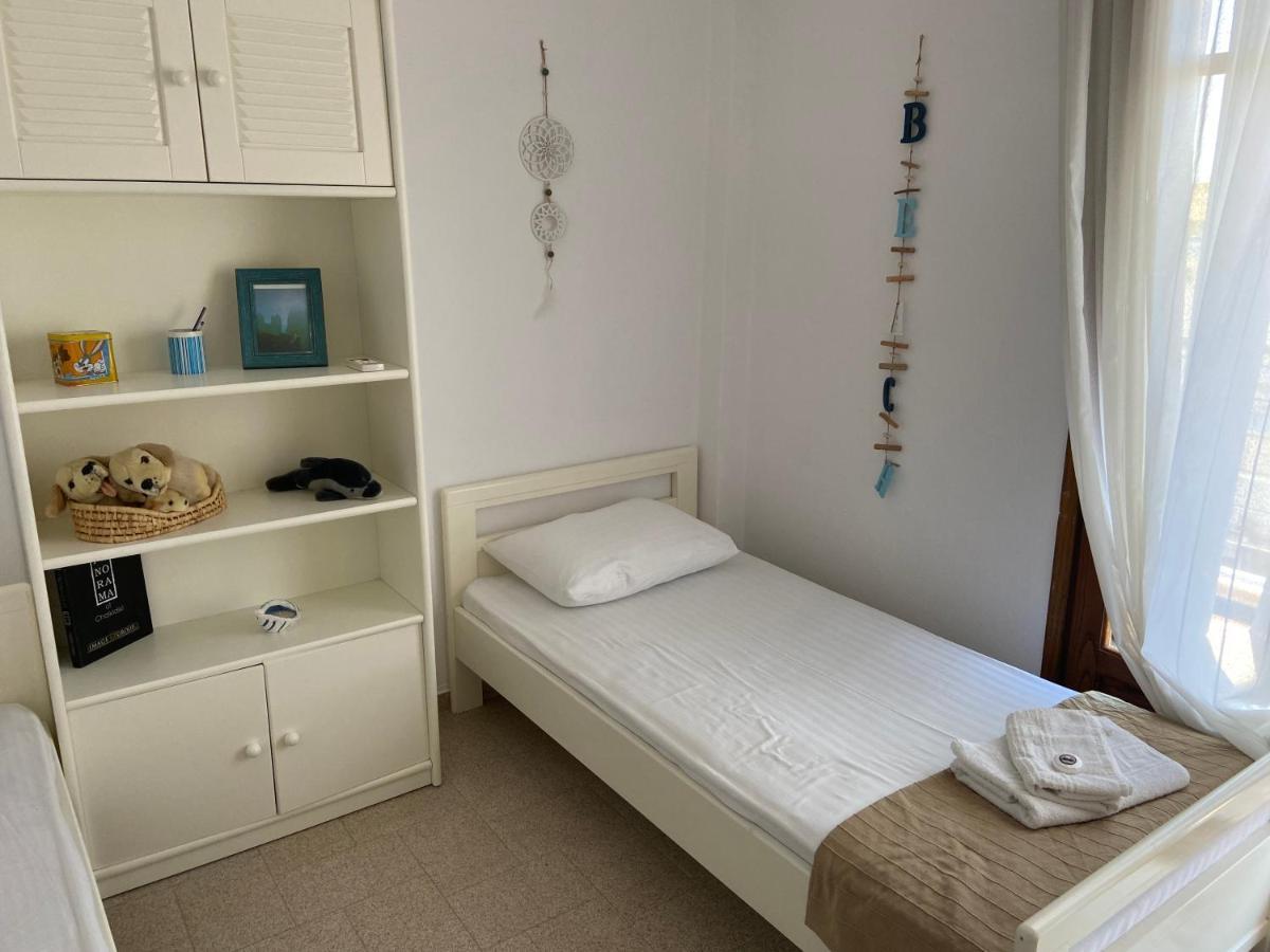 דירות פלוגיטה Efi'S House מראה חיצוני תמונה