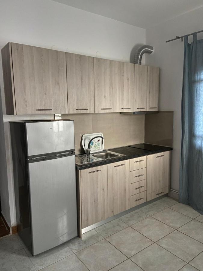 דירות פלוגיטה Efi'S House מראה חיצוני תמונה